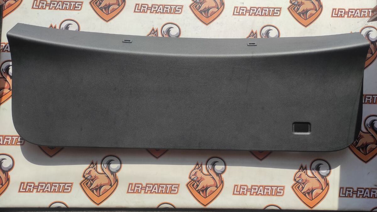 LR092472 Панель обробки дверей багажника RANGE ROVER VELAR (L560)
